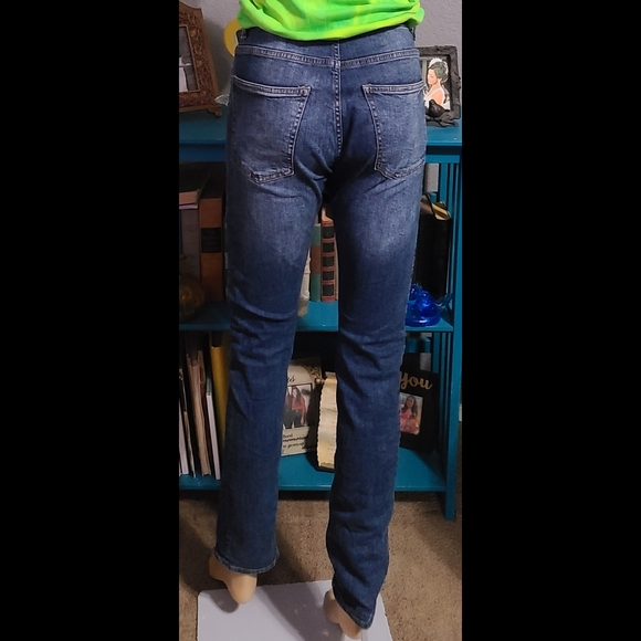 Stylish Motto Jeans - Picture 5 of 16